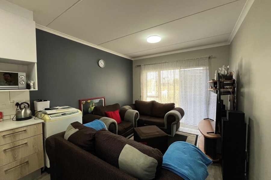 2 Bedroom Property for Sale in Haasendal Western Cape